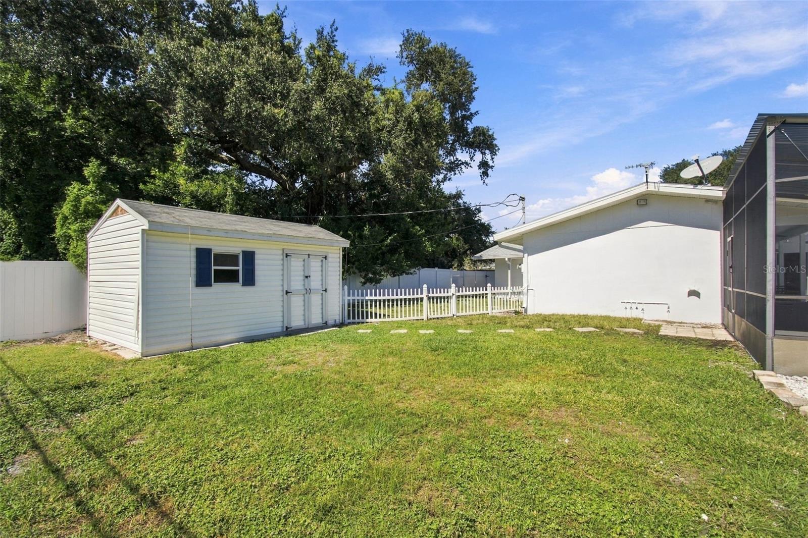 1889 Bugle Ln Property Photo 54