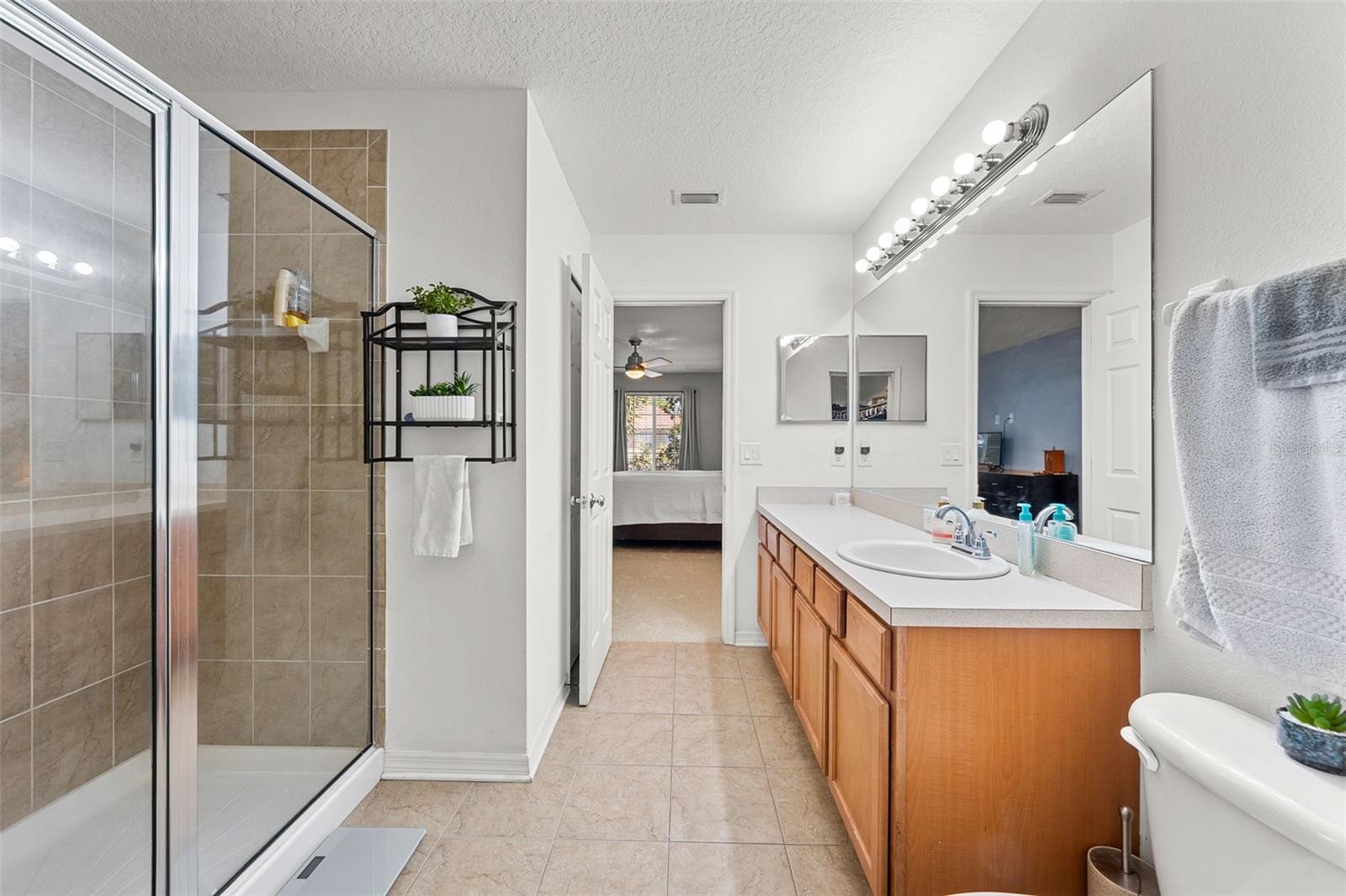 9237 River Rock Ln Property Photo 7