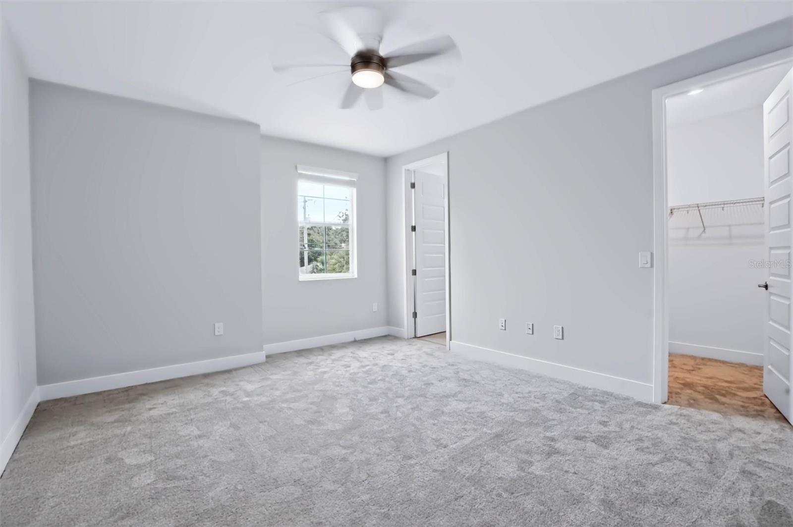 3022 W Gray St Property Photo 34
