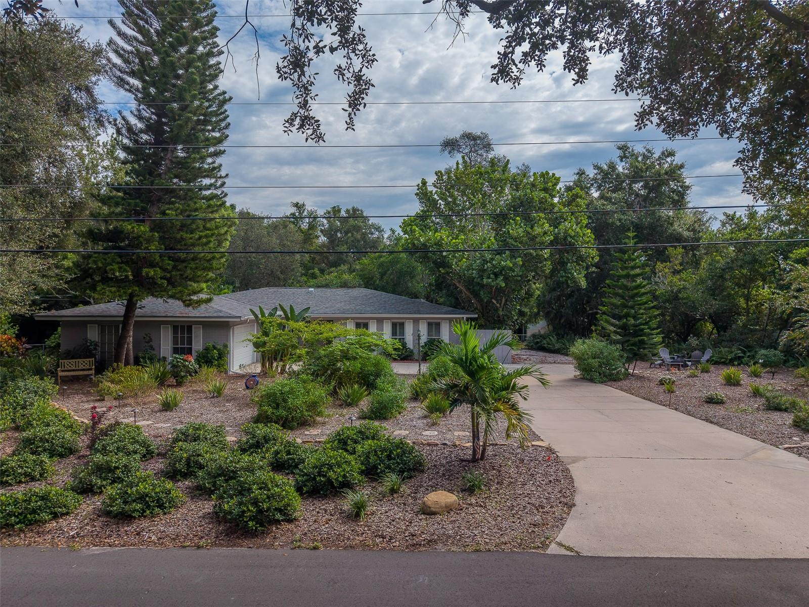 3 Birdie Ln Property Photo 3