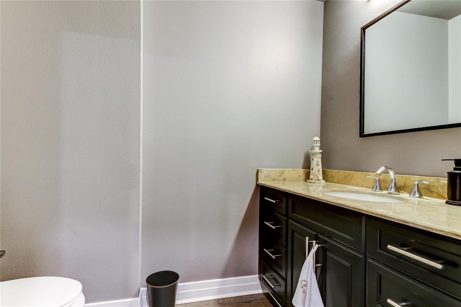 331 Cleveland St #317 Property Photo 24