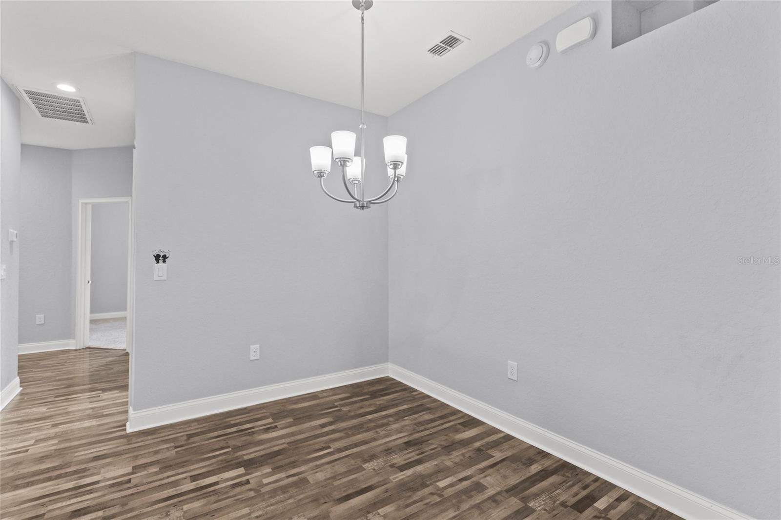 4412 Devinshire Fields Loop Property Photo 17