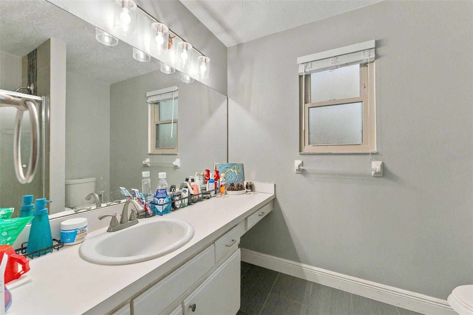 1621 Spinning Wheel Dr Property Photo 13