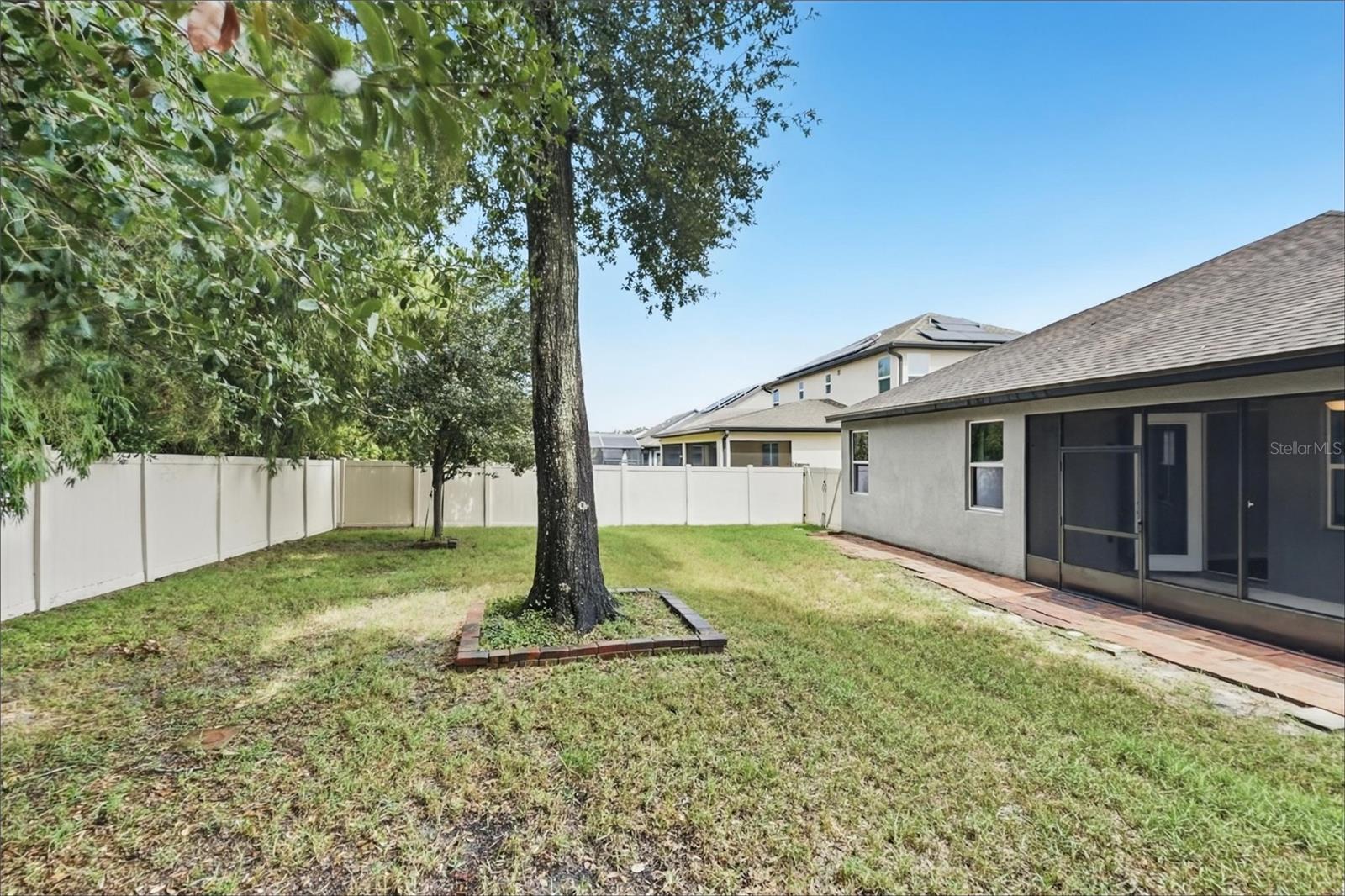 827 Daybreak Pl Property Photo 19