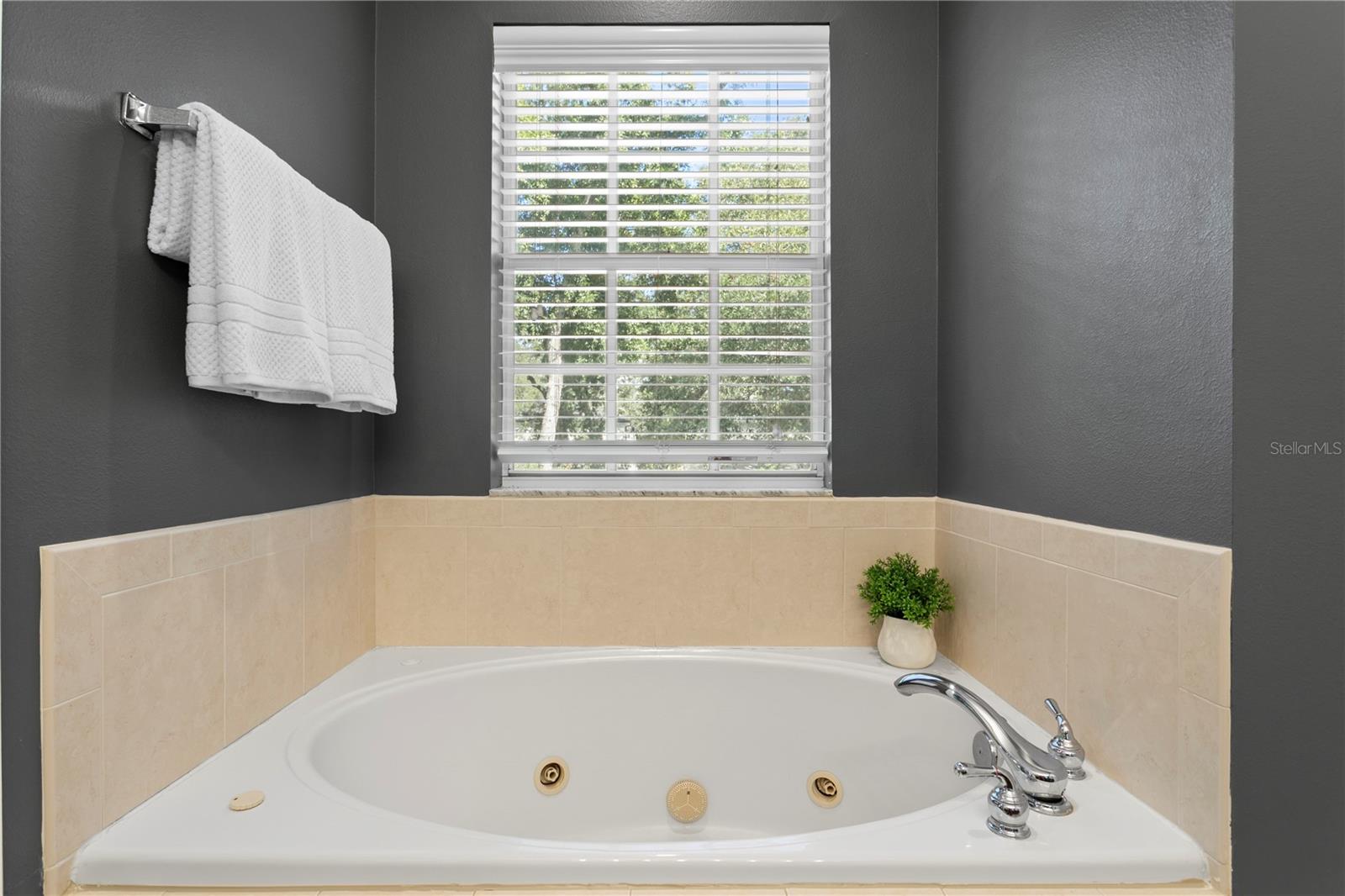 5821 Interbay Blvd Property Photo 26