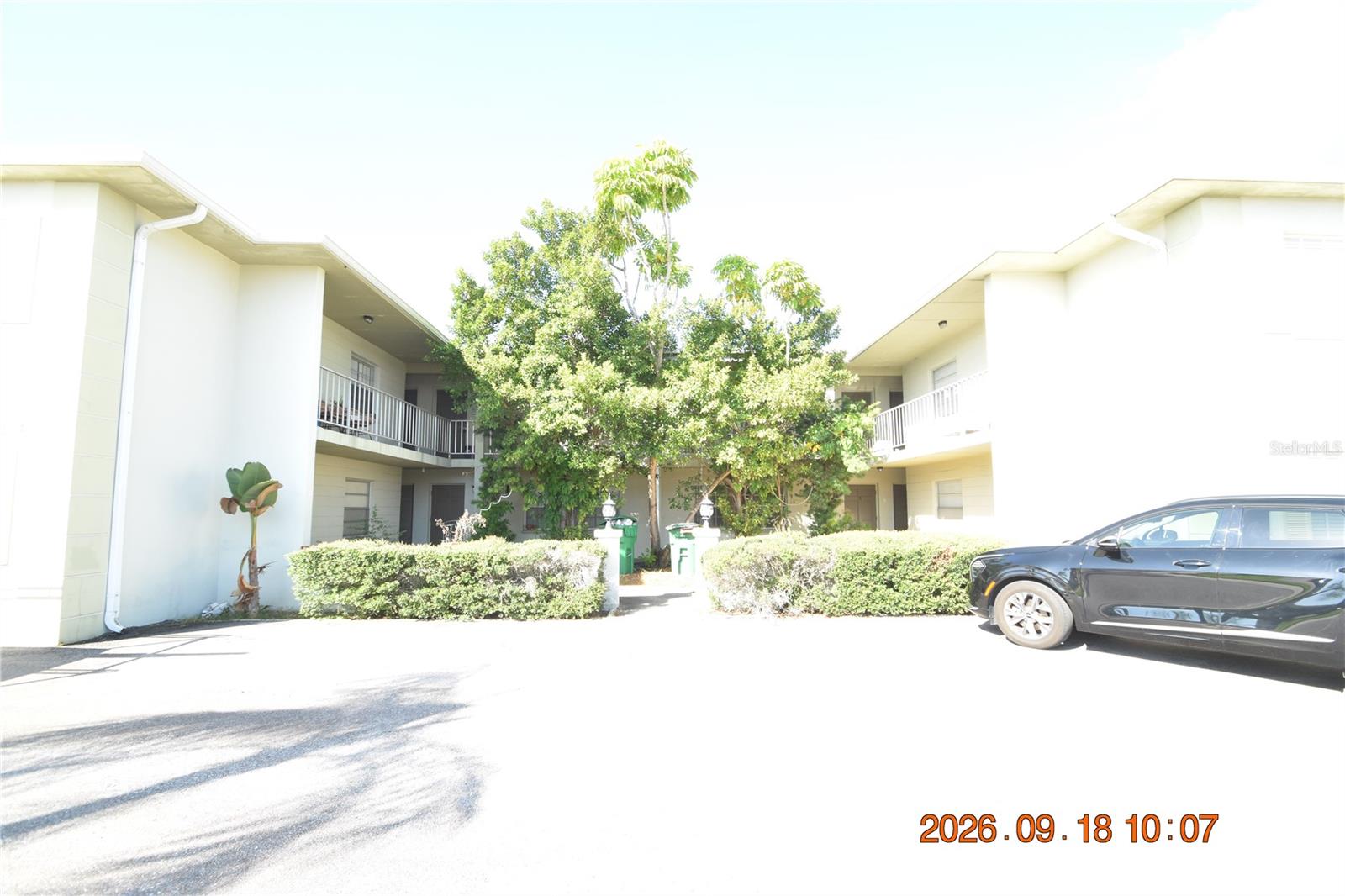 302 DANUBE AVE #3 Property Photo 1