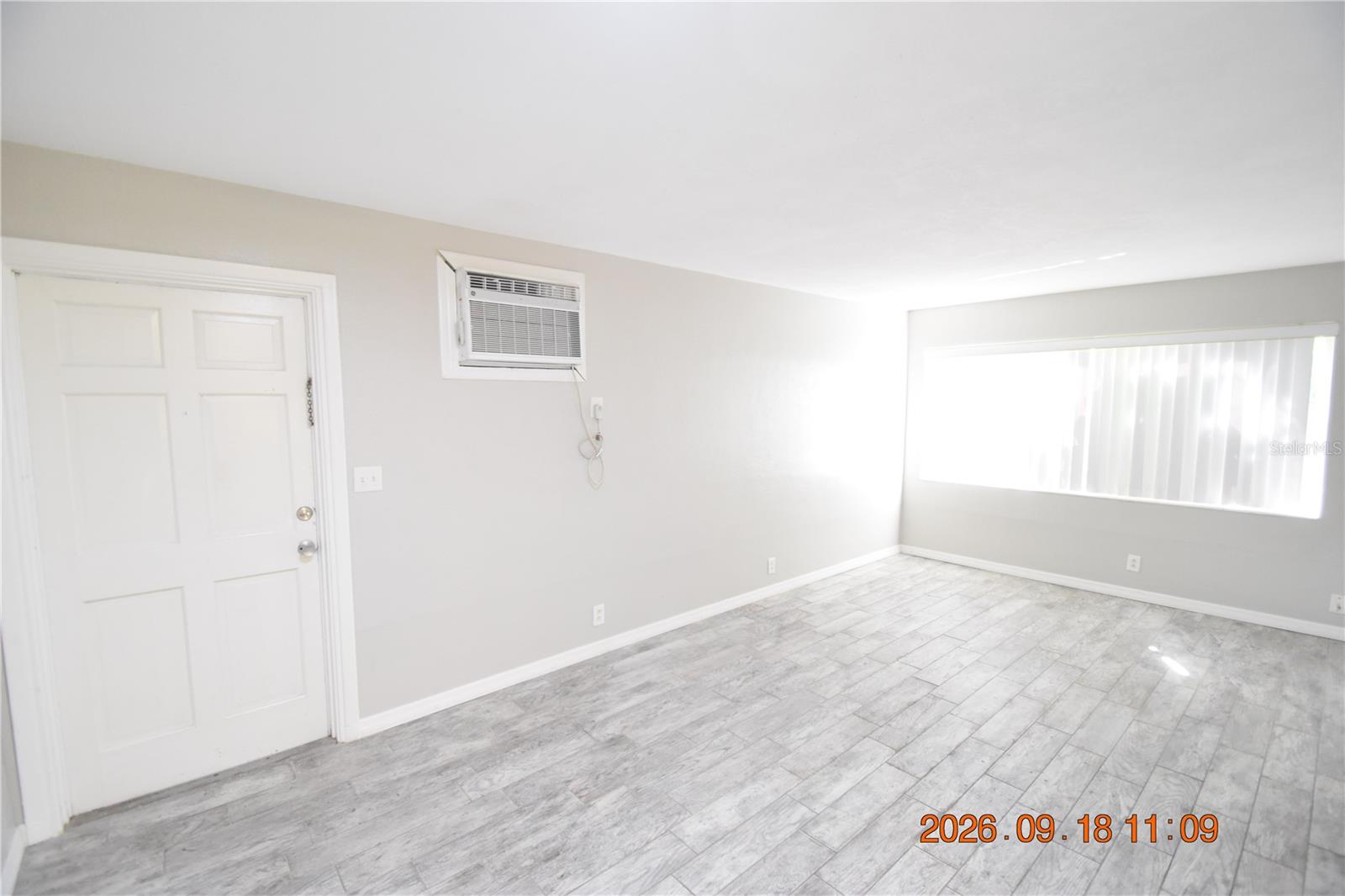 304 Danube Ave #8 Property Photo 9