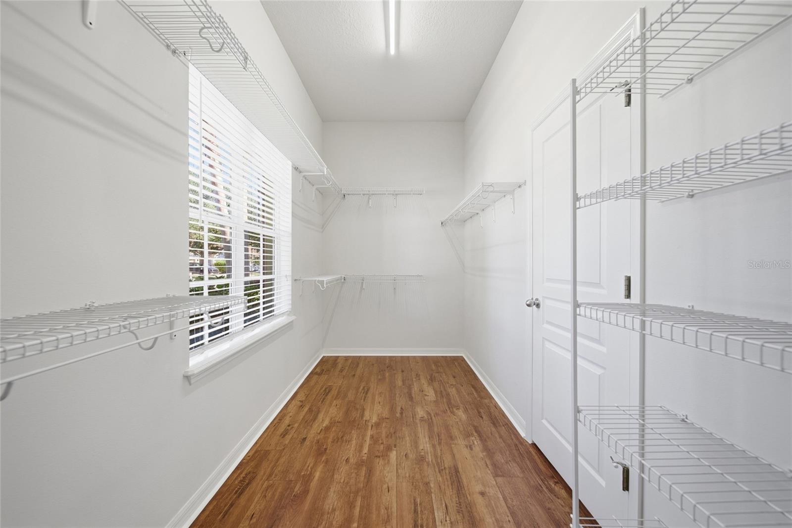 7137 Derwent Glen Cir Property Photo 13