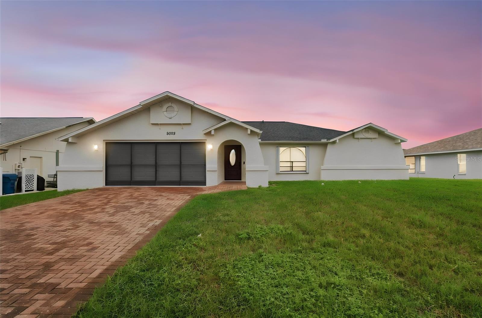 8075 Shalom Dr Property Photo 1