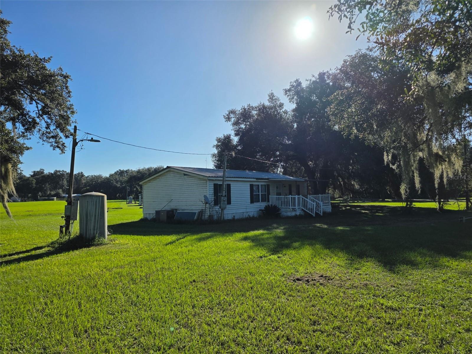 9581 Mcintosh Rd Property Photo 1