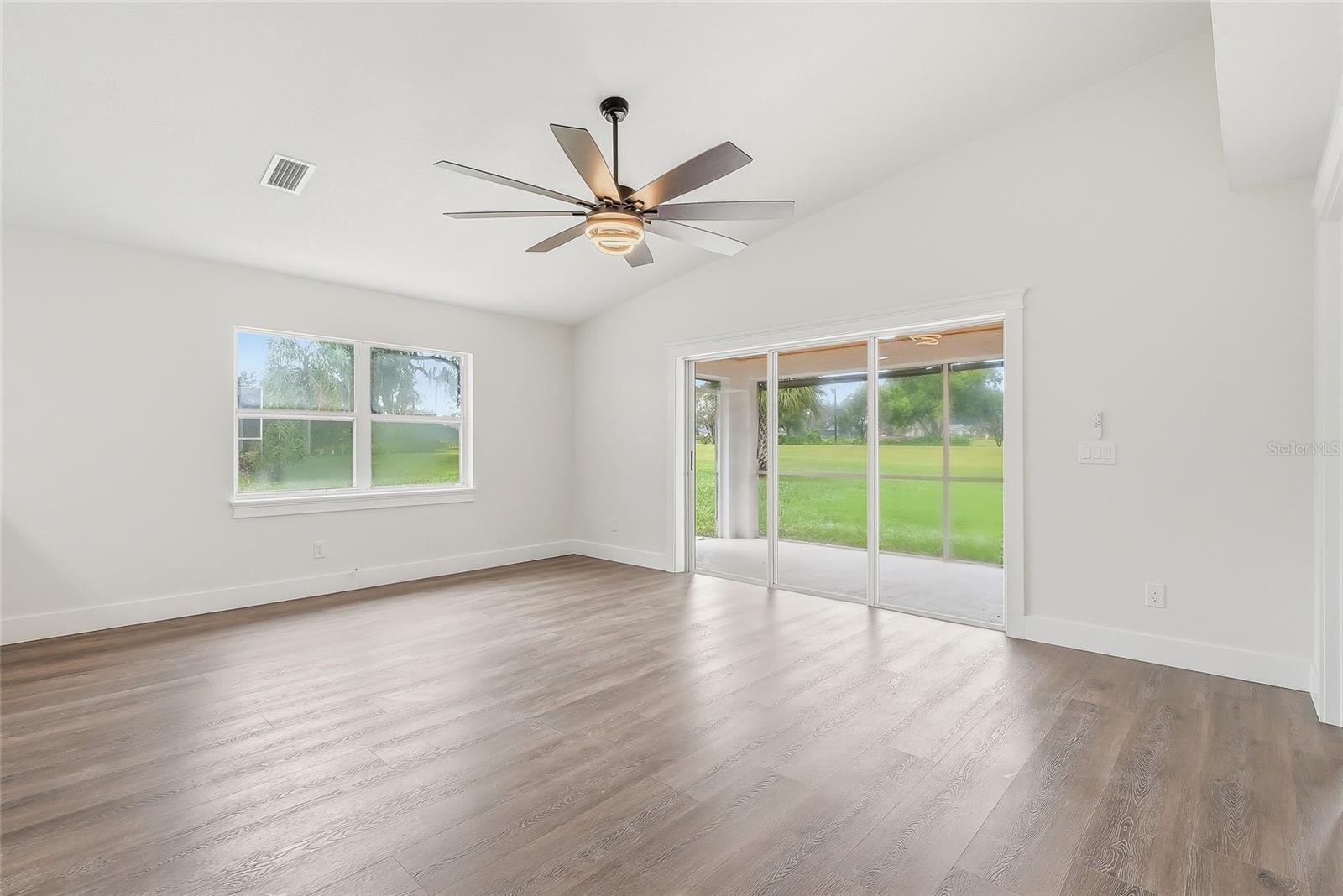 2602 S Miller Rd Property Photo 54