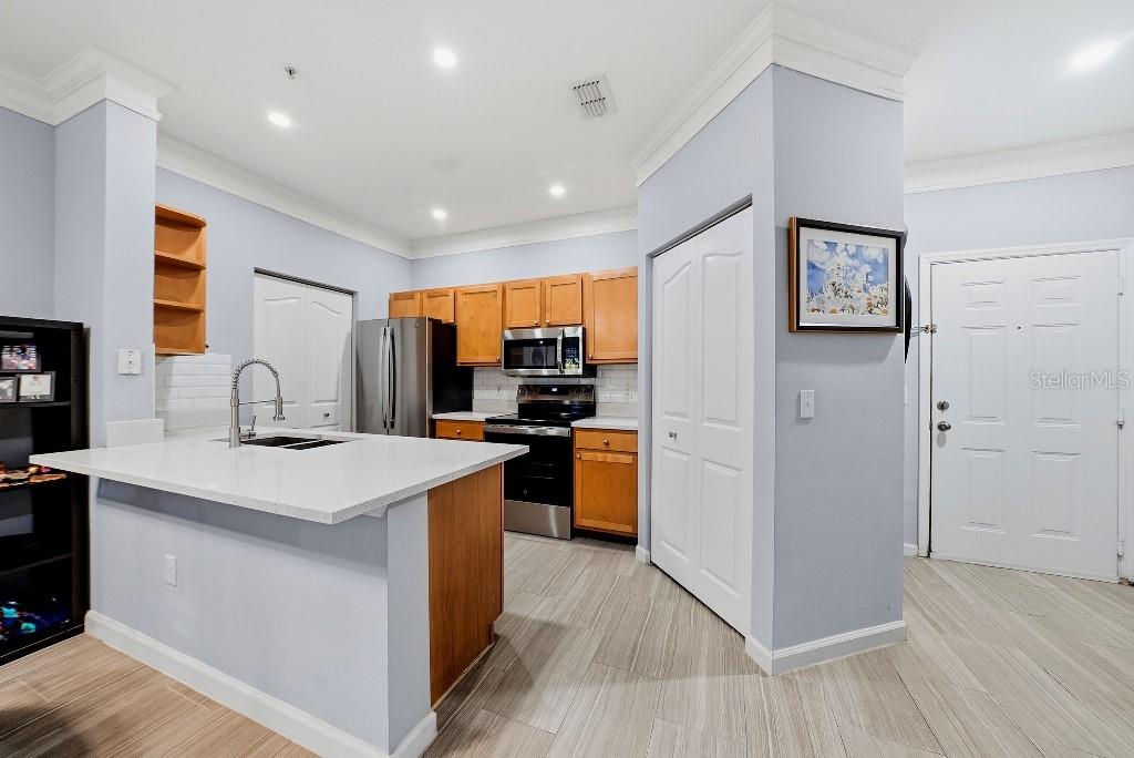 4207 S DALE MABRY HWY #10108 Property Photo 1