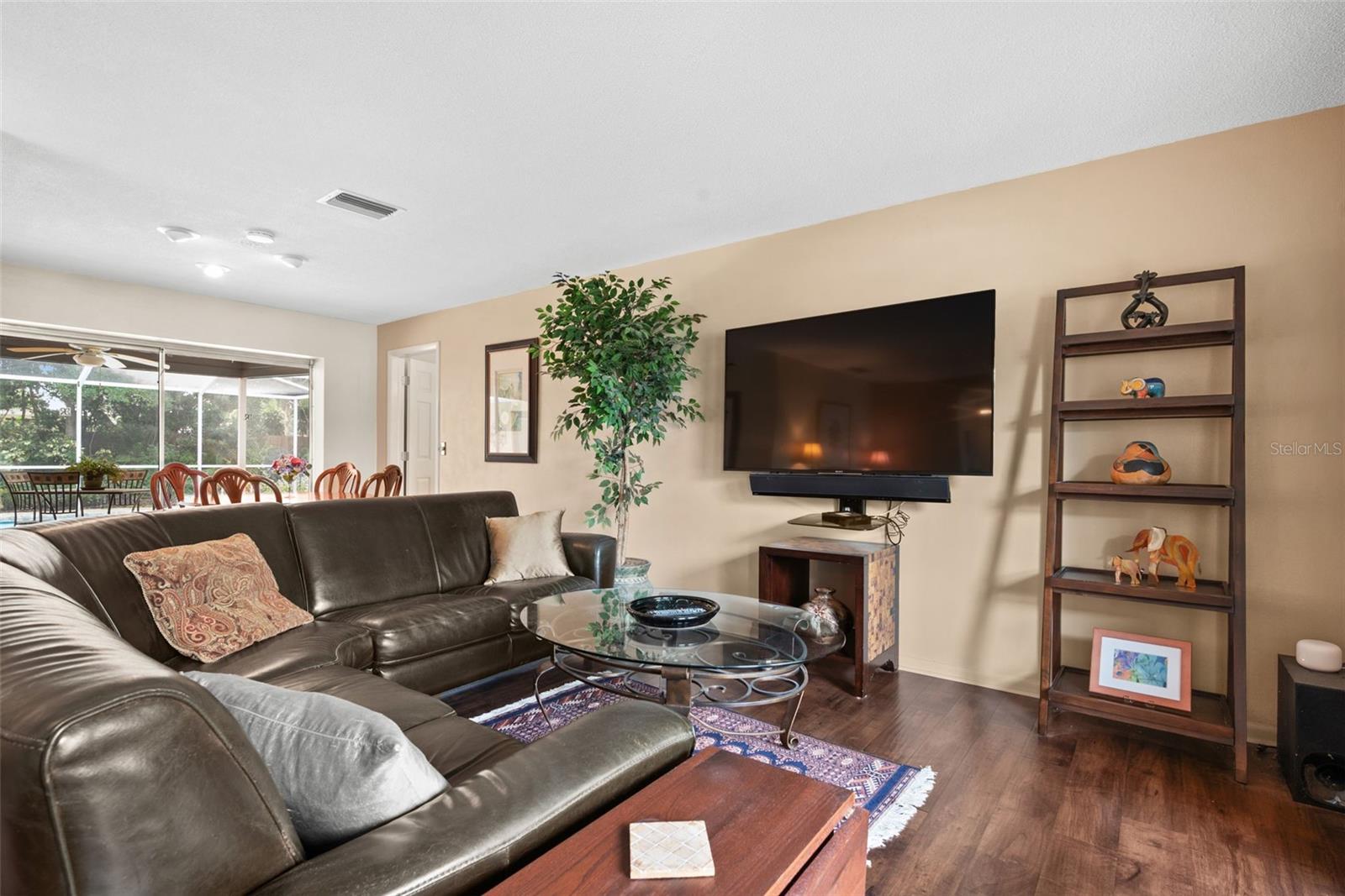 13906 105th Ave Property Photo 9