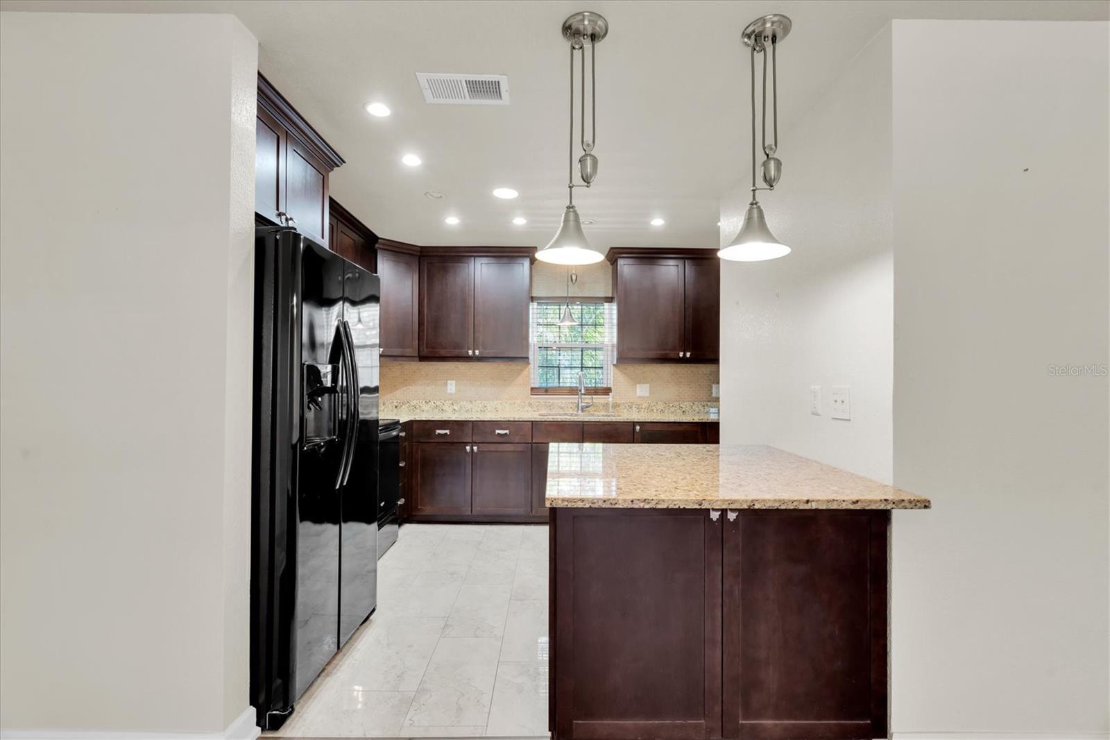 701 Poinsettia Rd #248 Property Photo 12