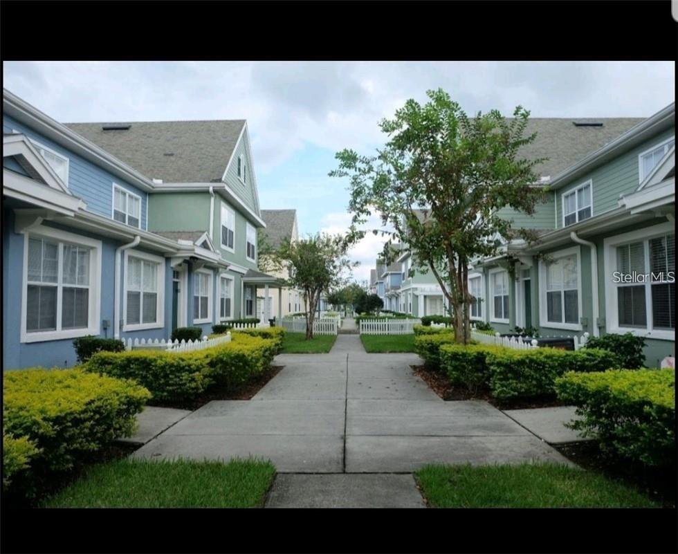 4015 Venetian Bay Dr #103 Property Photo 3