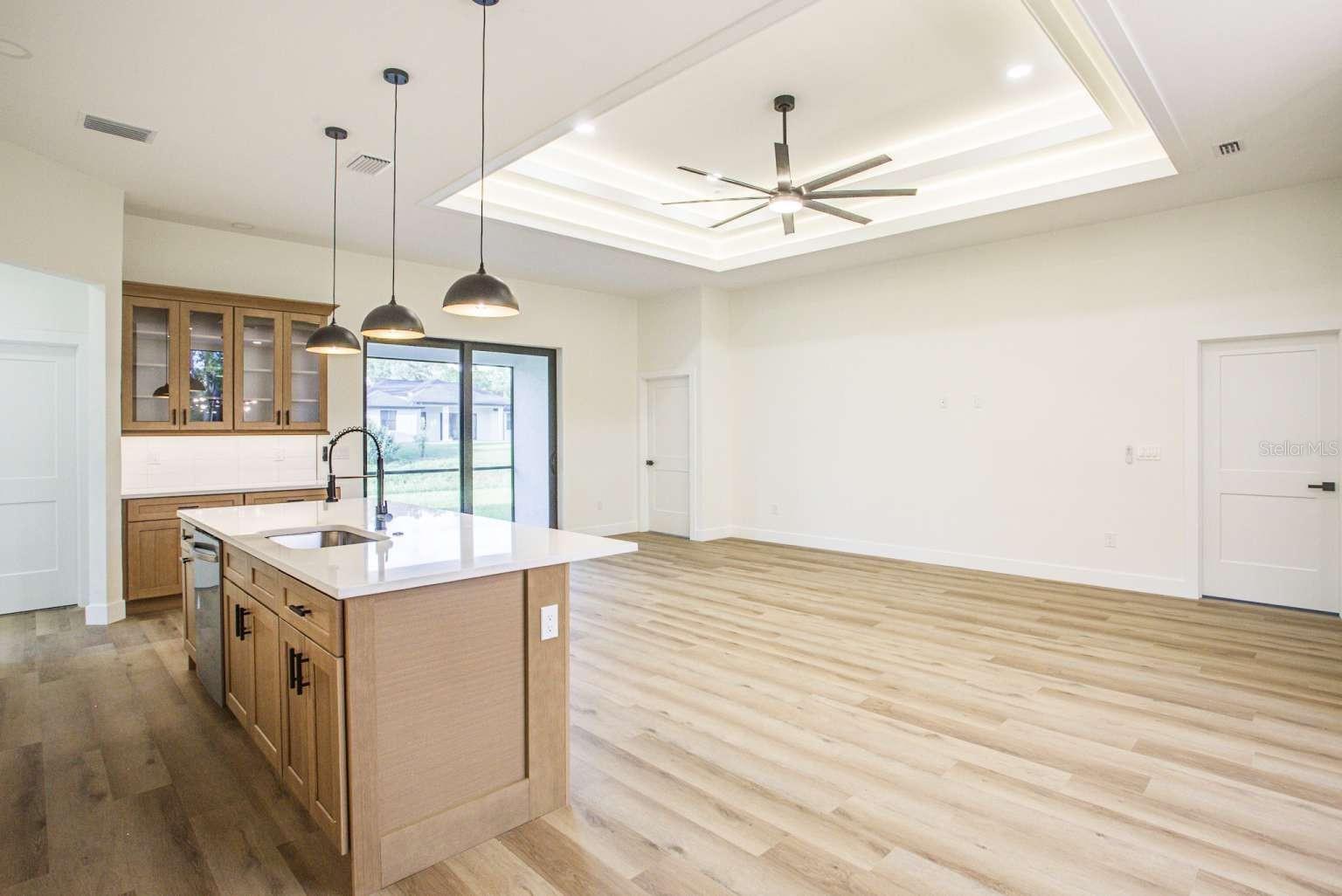 5752 Shaffer Ave Property Photo 11
