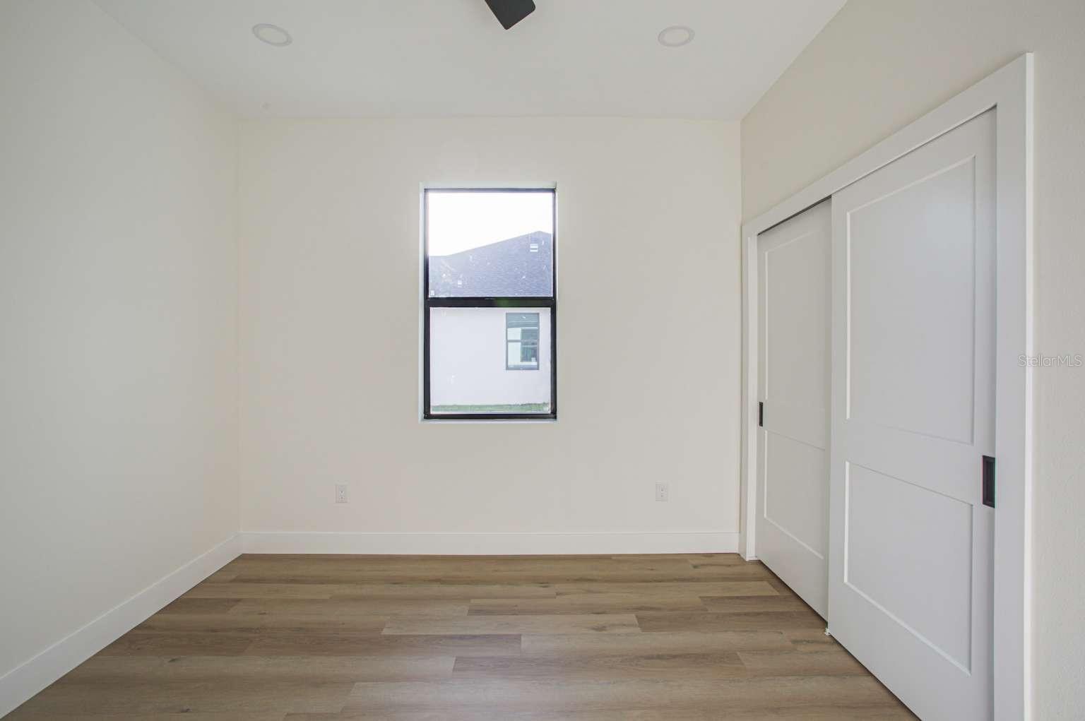 5752 Shaffer Ave Property Photo 32