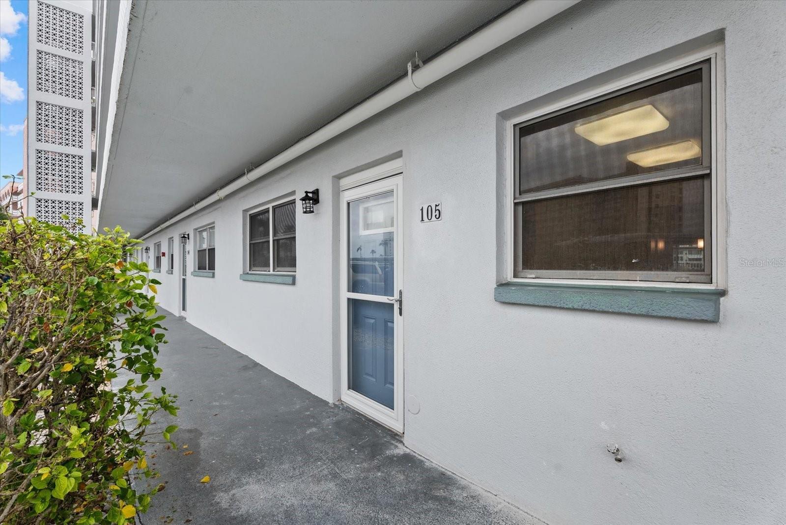 5925 Shore Blvd S #105 Property Photo 8