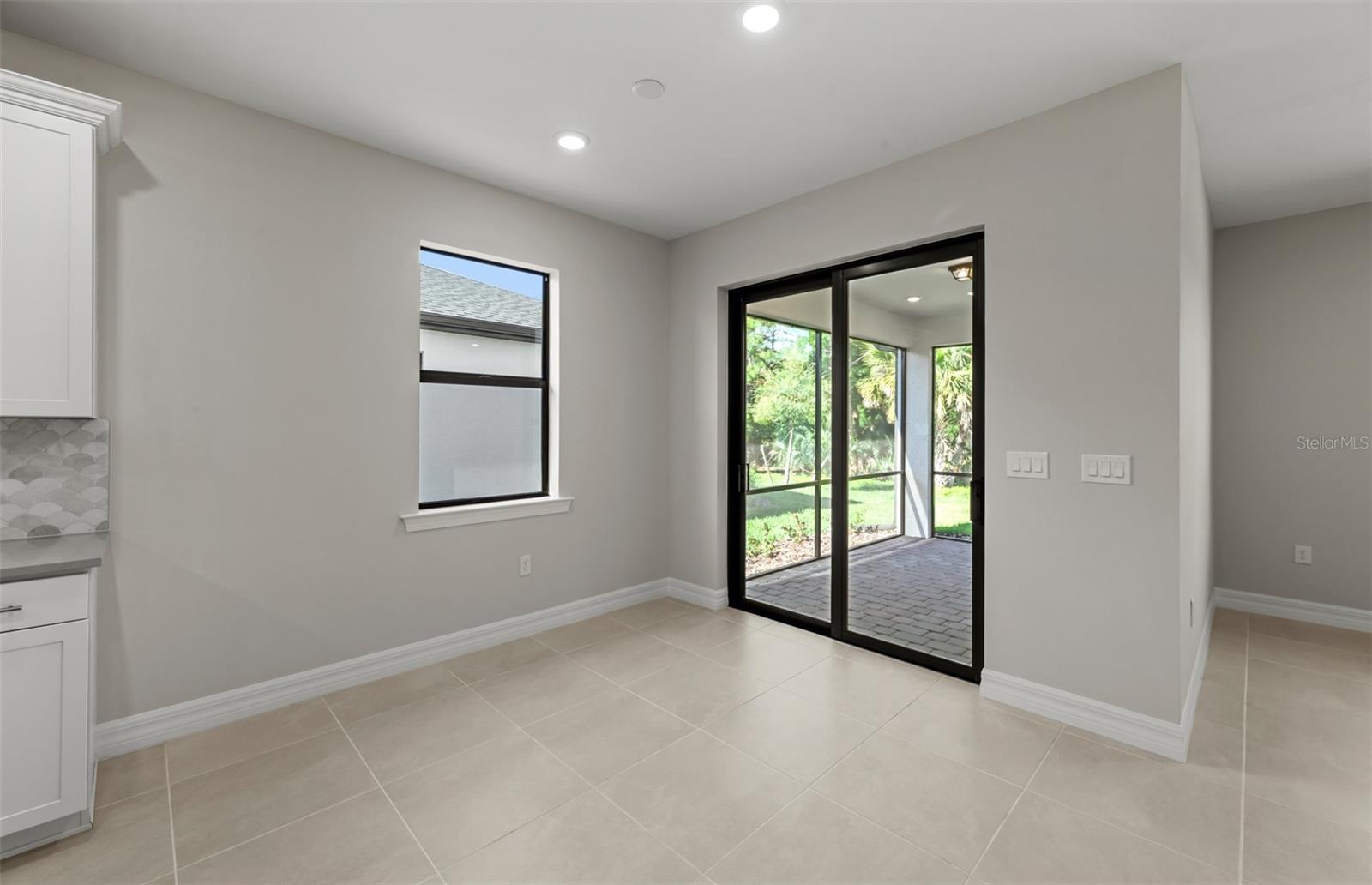 2633 Gabel Oak Dr Property Photo 6