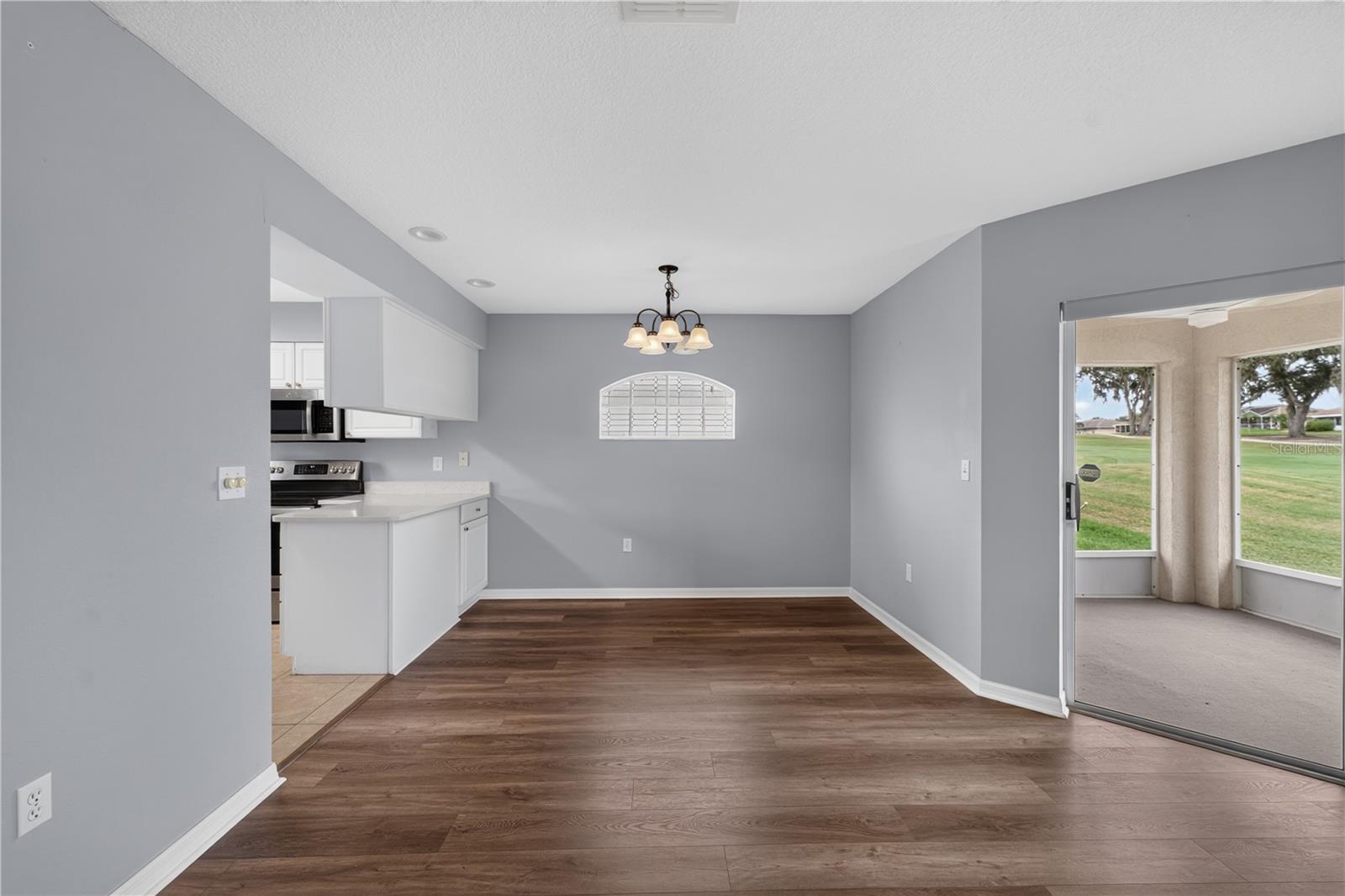 11048 Moshie Ln Property Photo 18