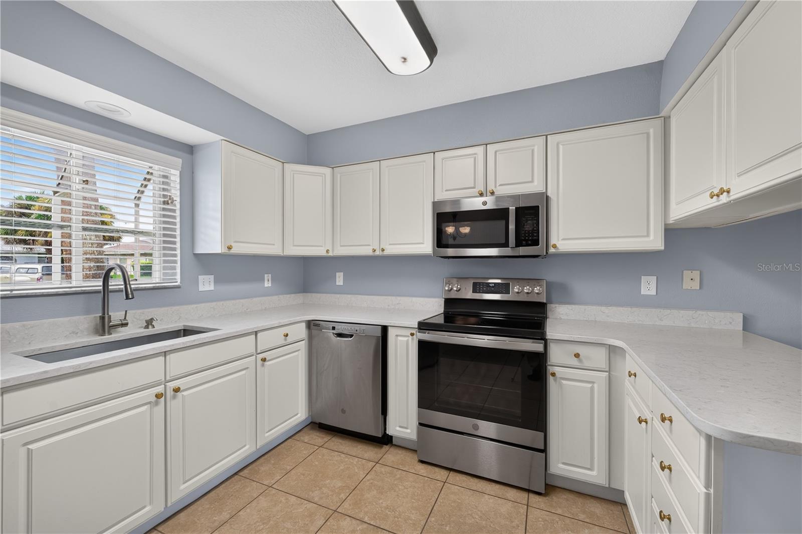 11048 Moshie Ln Property Photo 24