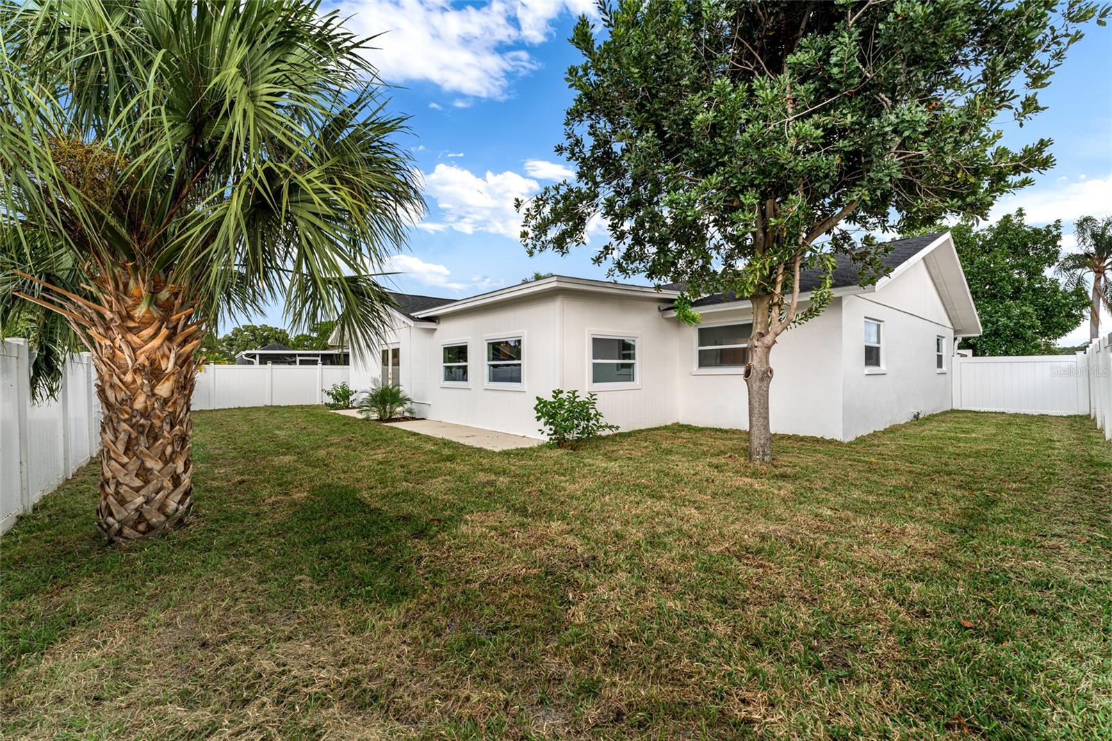 2456 Timbercrest Cir W Property Photo 39