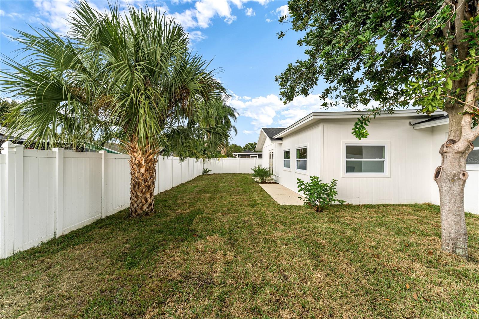 2456 Timbercrest Cir W Property Photo 40