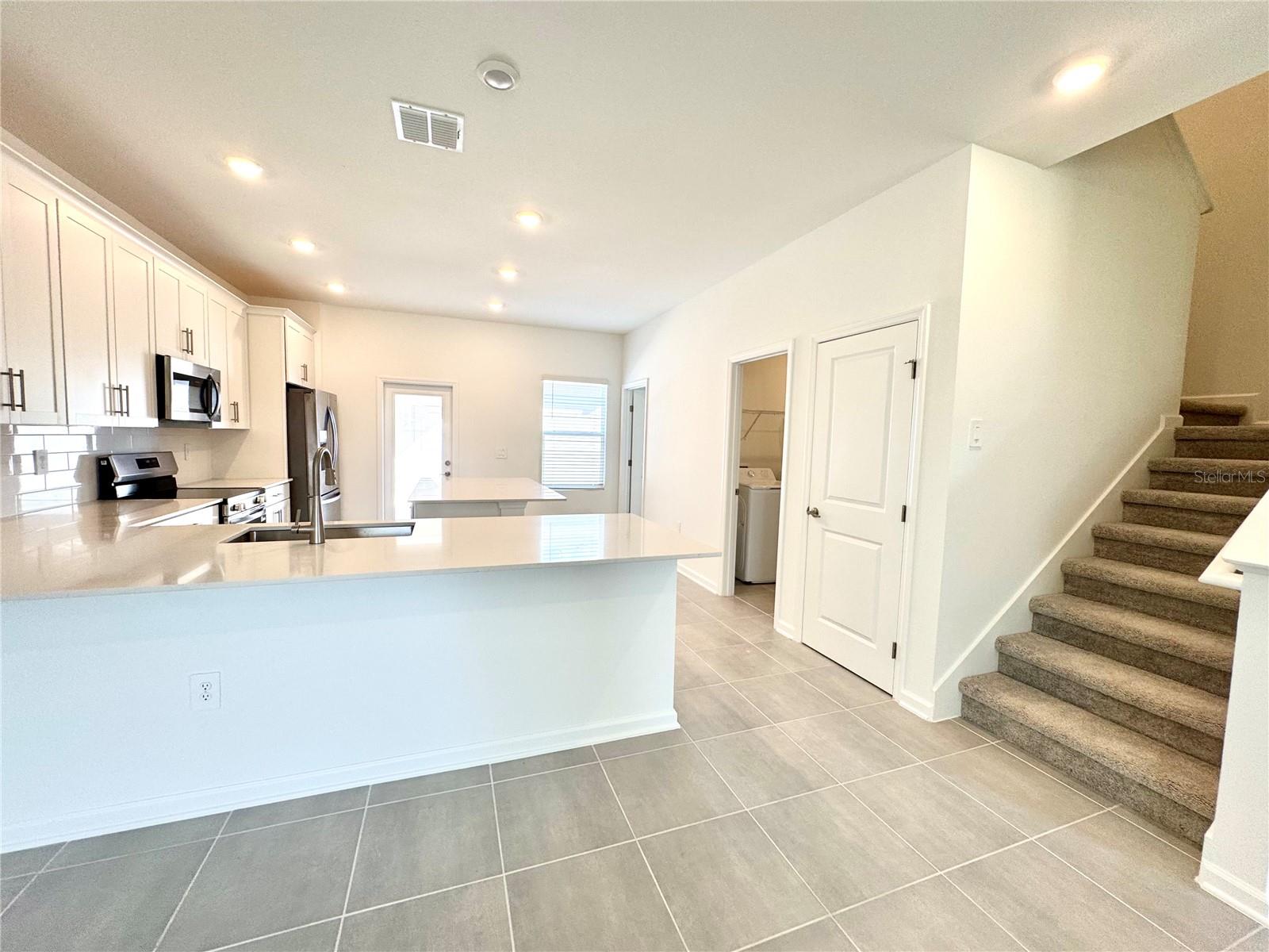 5591 Ronin Dr Property Photo 10