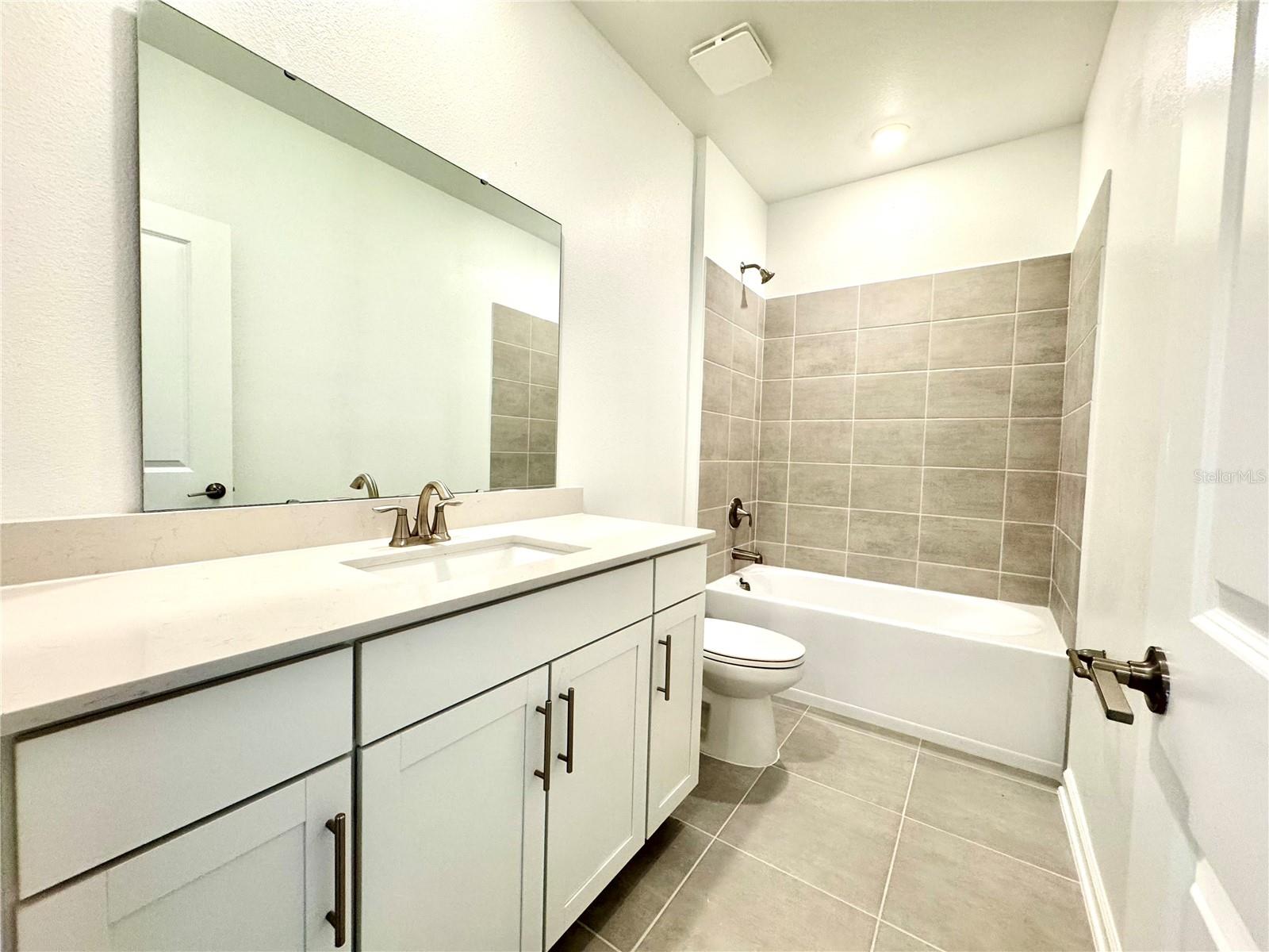 5591 Ronin Dr Property Photo 19