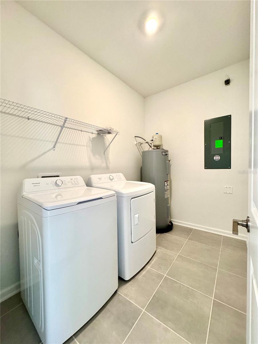 5591 Ronin Dr Property Photo 21