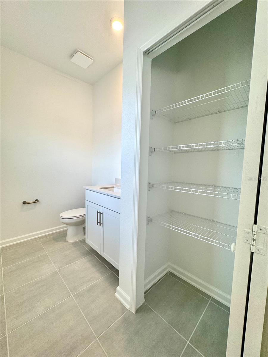 5591 Ronin Dr Property Photo 23
