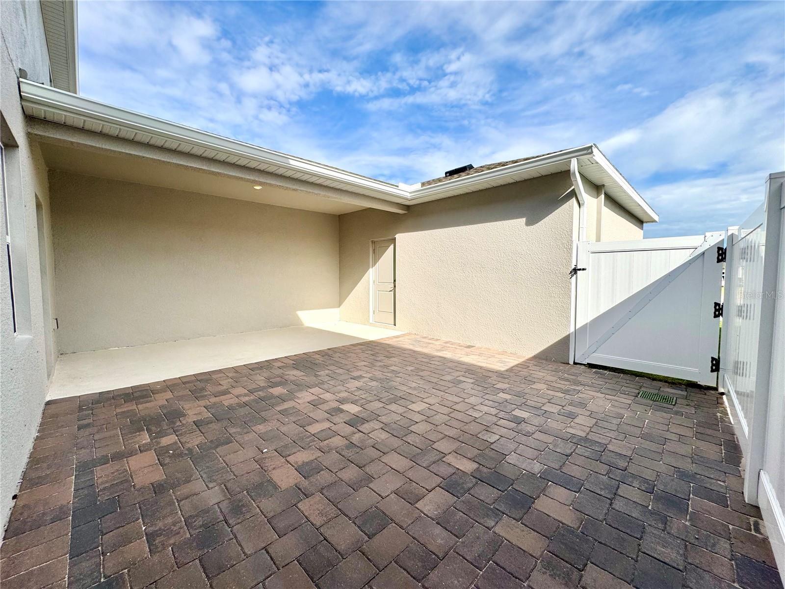 5591 Ronin Dr Property Photo 24