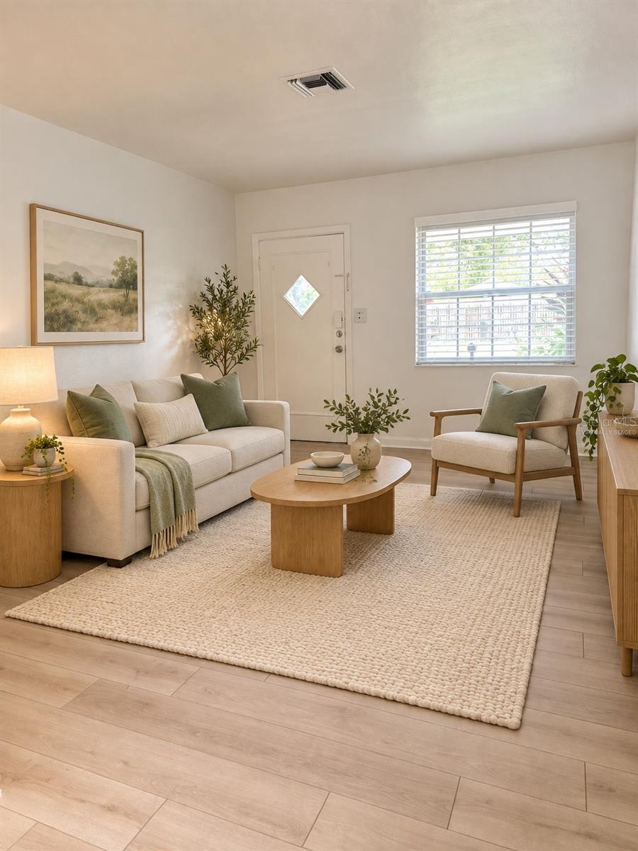 2103 N Harold Ave Property Photo 4