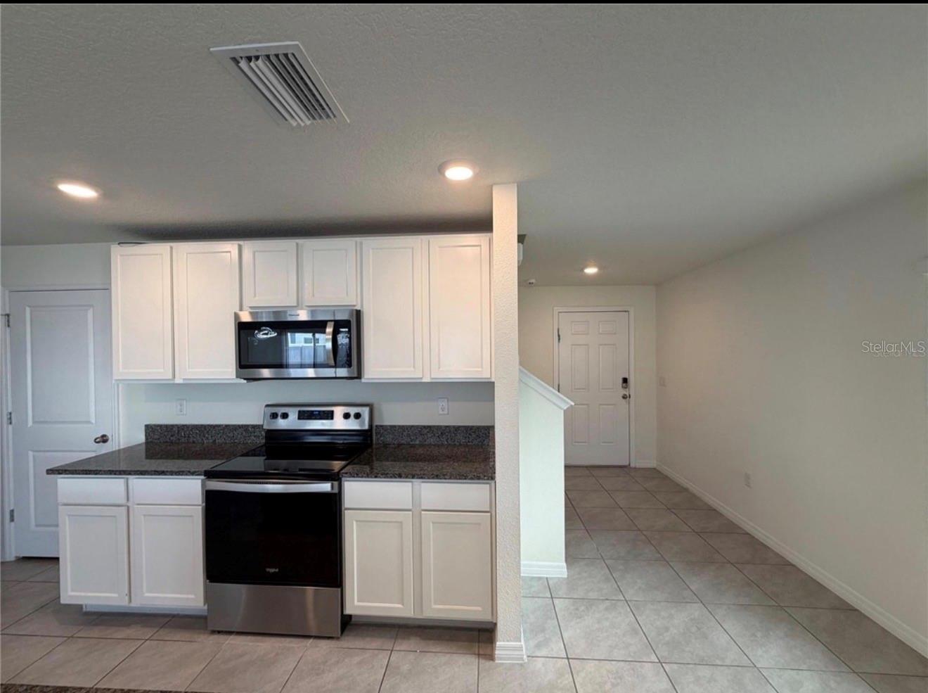 12072 Downy Birch Dr Property Photo 2