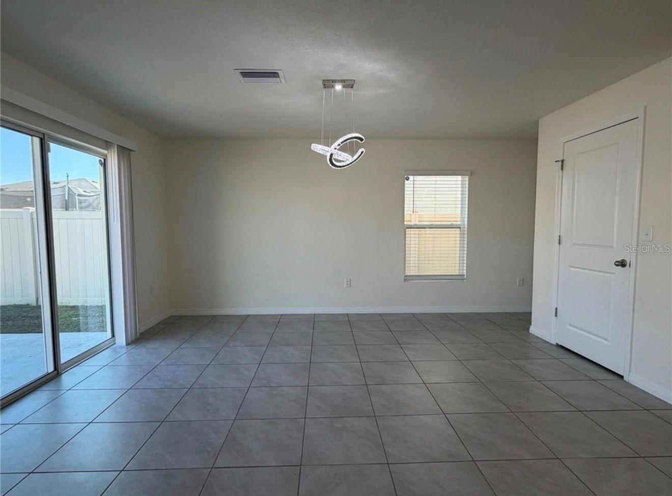 12072 Downy Birch Dr Property Photo 6