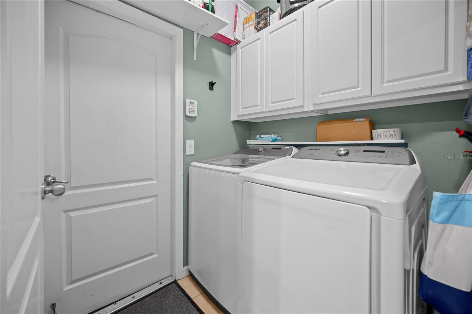 27537 Edenfield Dr Property Photo 14