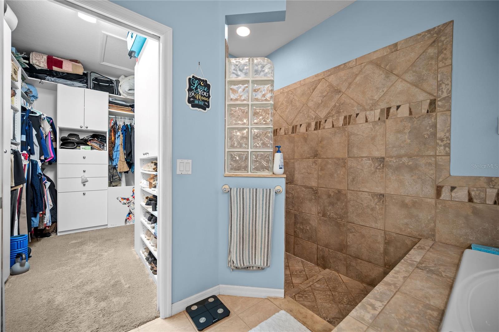 27537 Edenfield Dr Property Photo 19