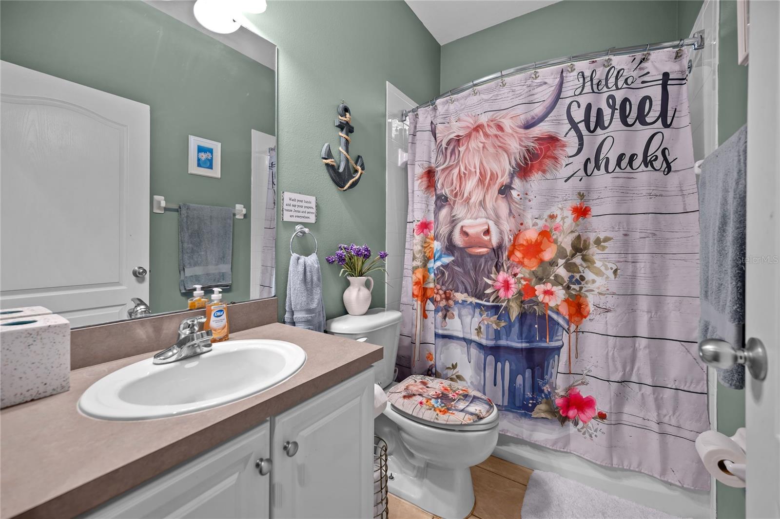 27537 Edenfield Dr Property Photo 23