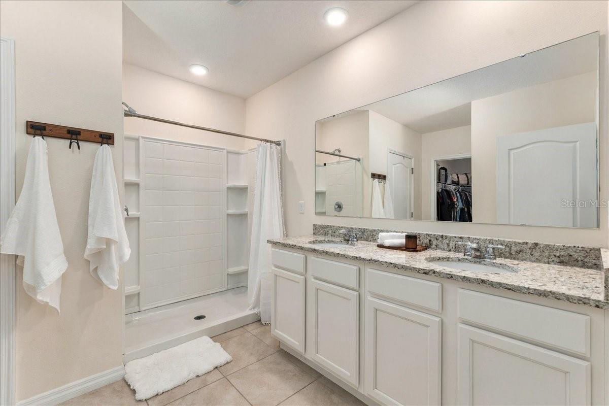 5244 Greenheart Ave Property Photo 12
