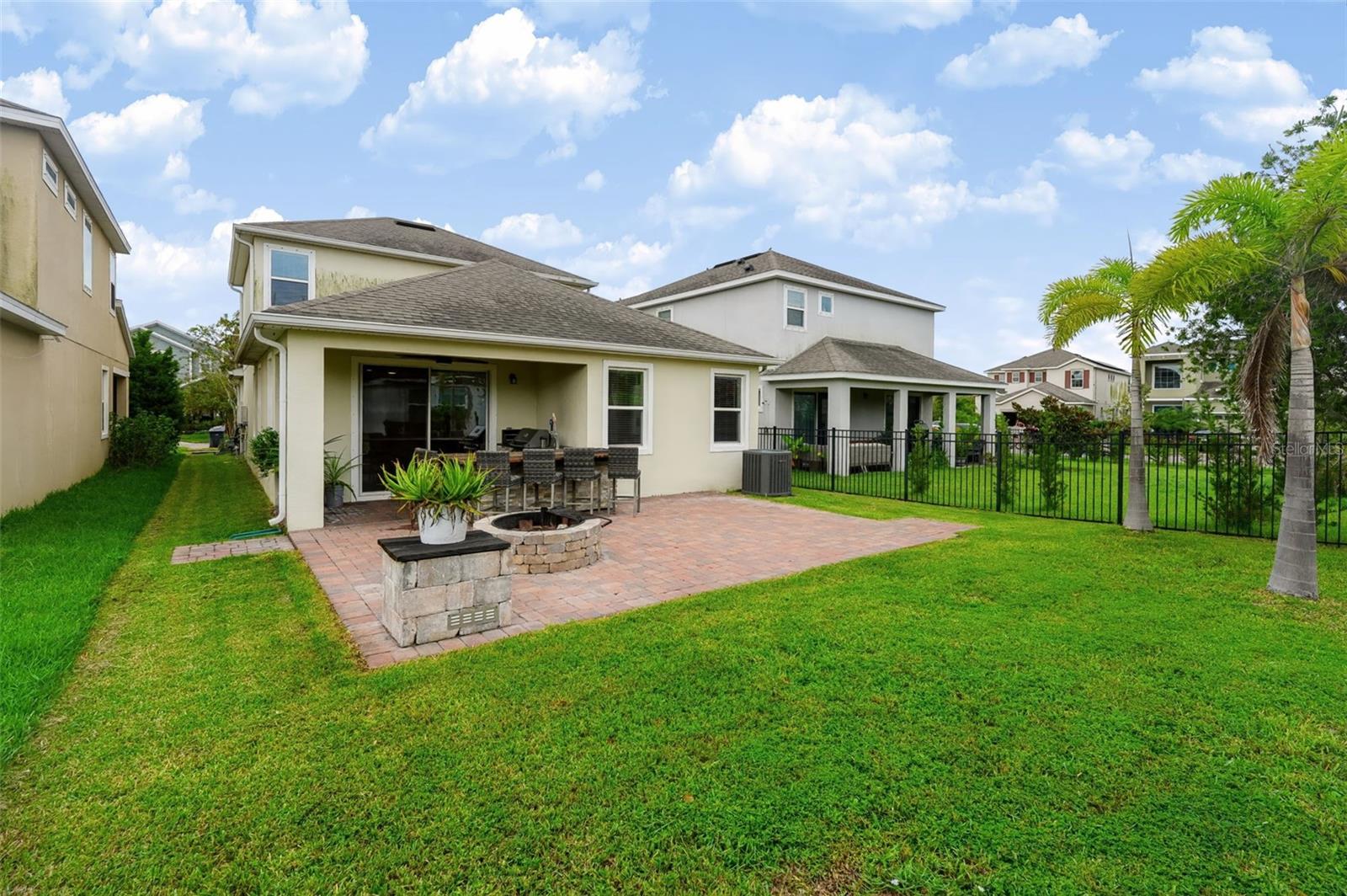 6118 VOYAGERS PL Property Photo 1