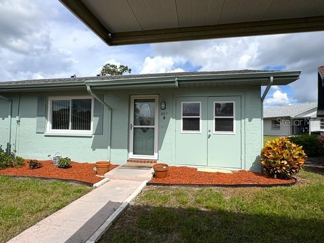 301 FRIAR CT #B Property Photo 1