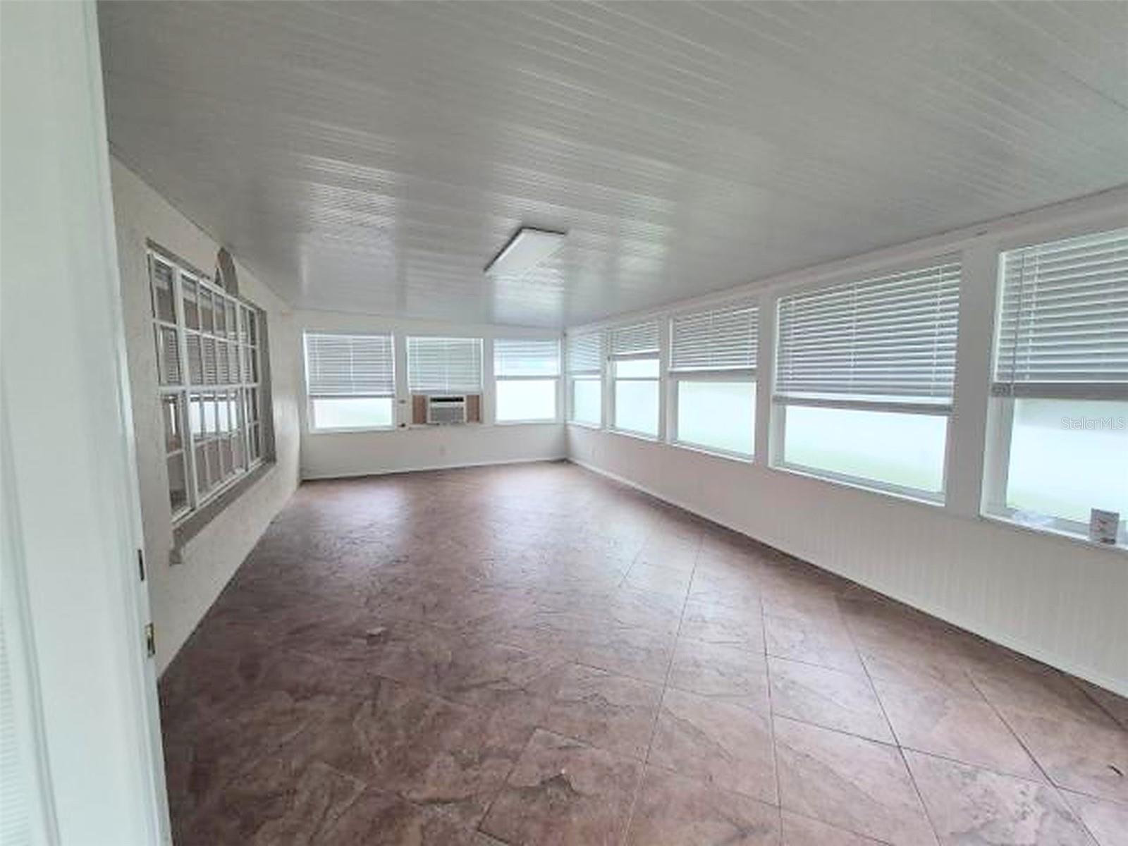902 Greenbelt Cir Property Photo 8