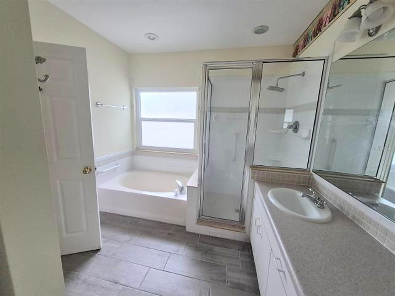 902 Greenbelt Cir Property Photo 22