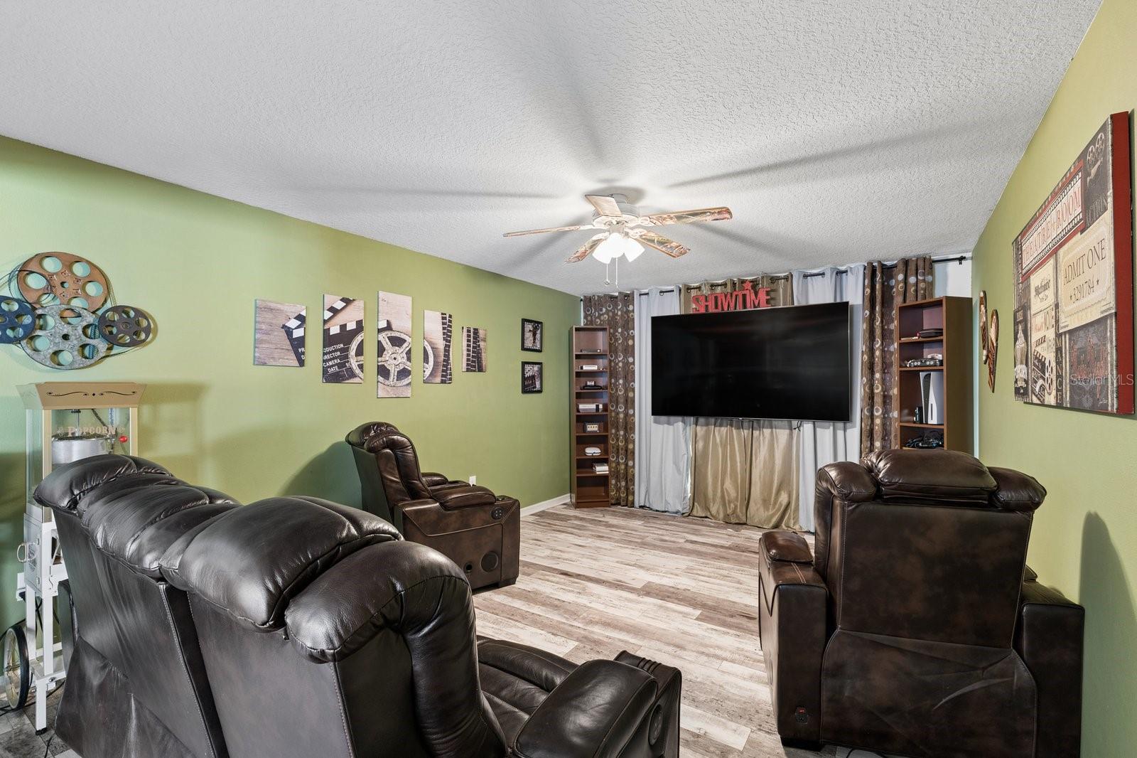 11327 Brighton Knoll Loop Property Photo 17