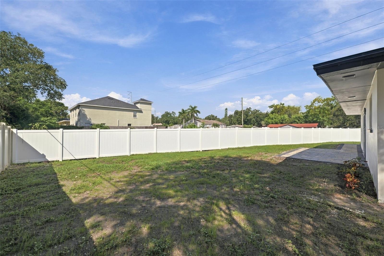 1300 S Hillcrest Ave Property Photo 37