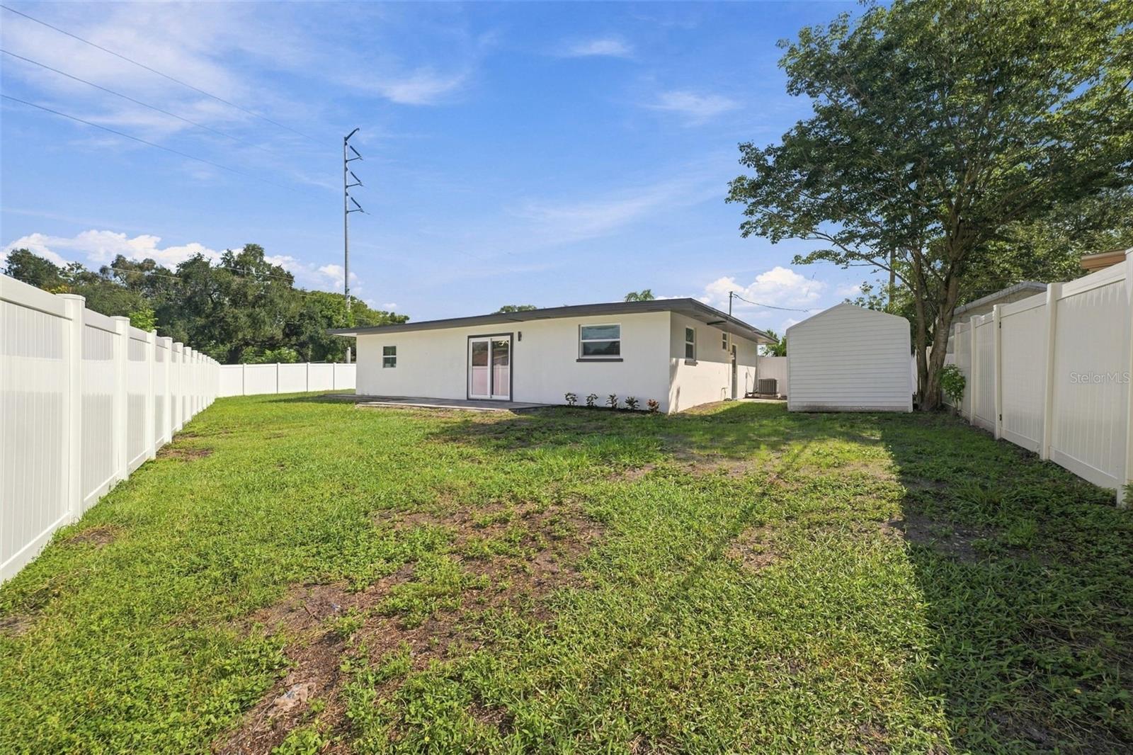 1300 S Hillcrest Ave Property Photo 38