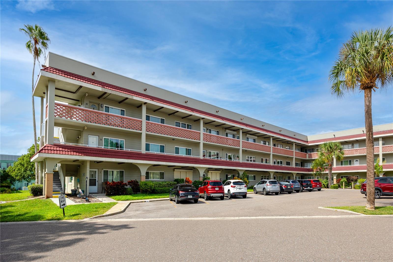 2072 AUSTRALIA WAY W #42 Property Photo 1