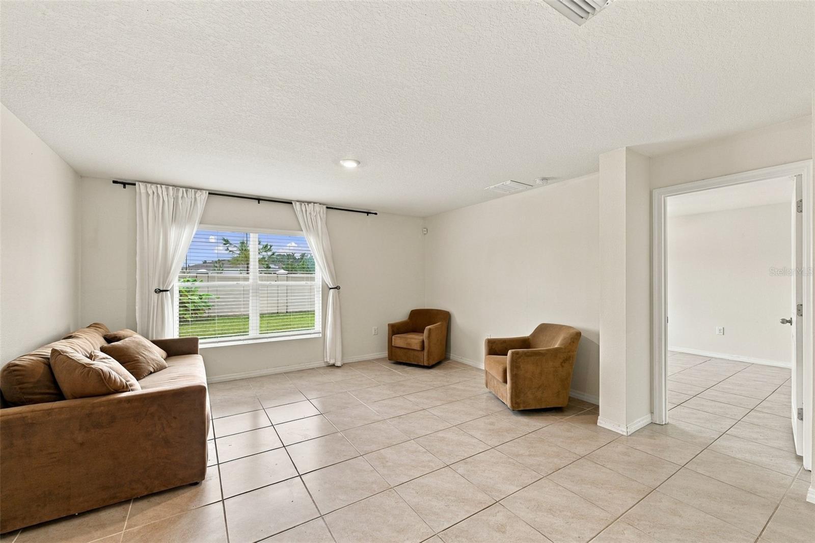7980 Broad Pointe Dr Property Photo 15