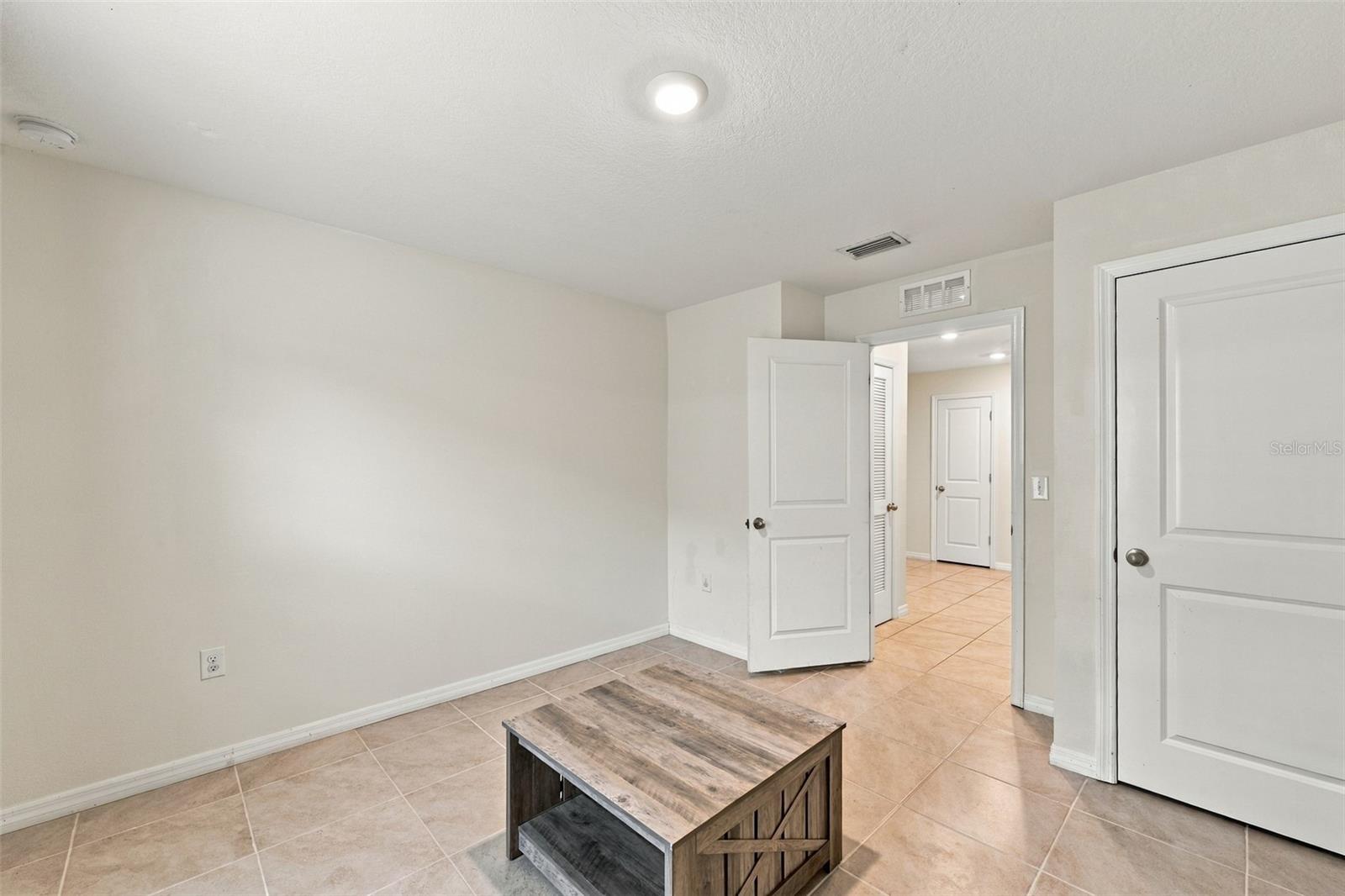 7980 Broad Pointe Dr Property Photo 23