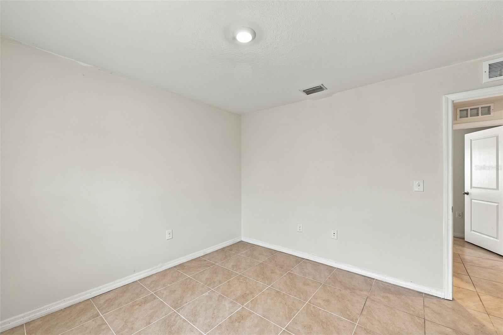 7980 Broad Pointe Dr Property Photo 30